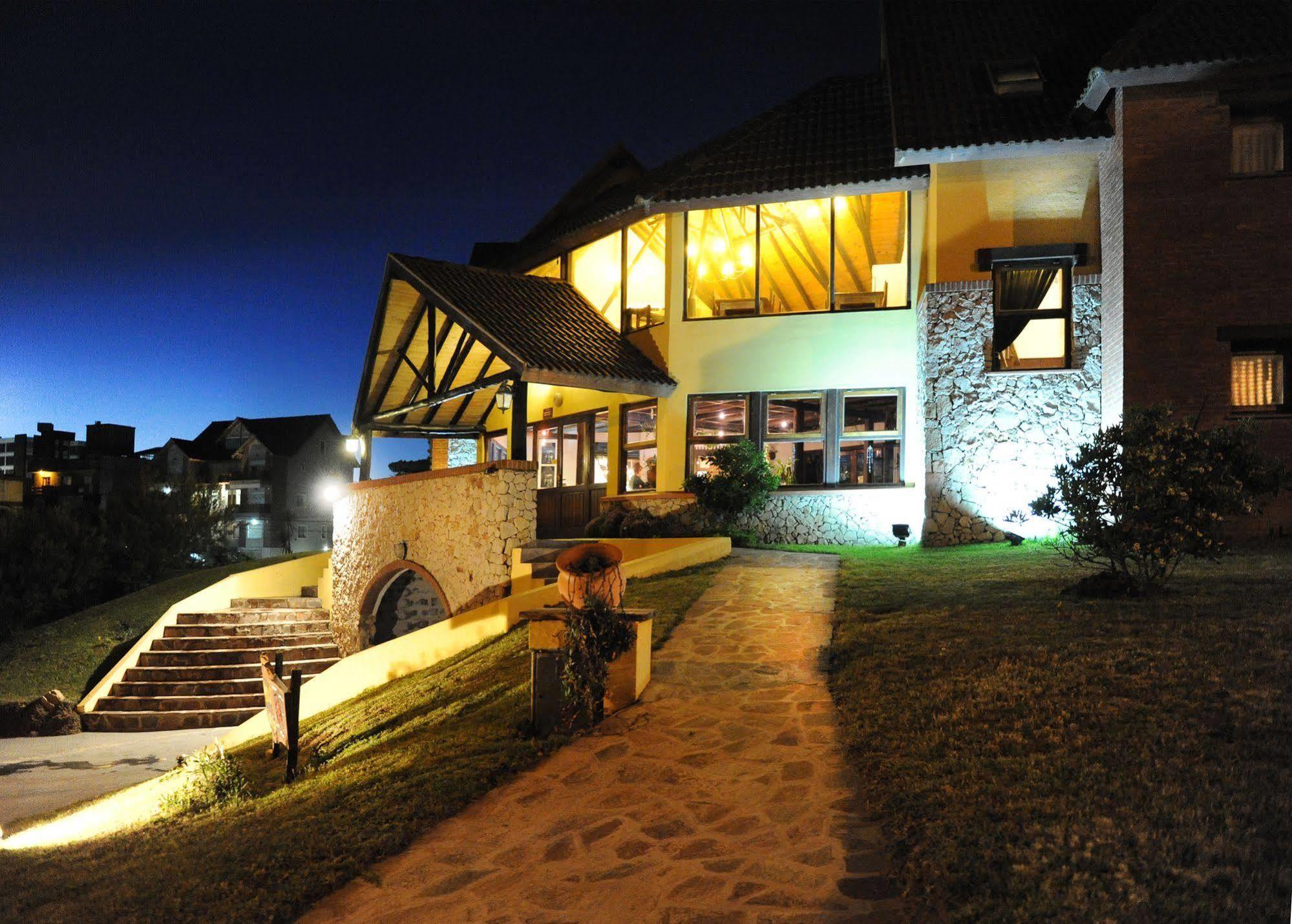 Hotel Boutique Arenarena Villa Gesell Luaran gambar